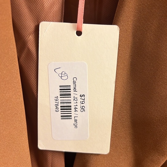 Entro Top of the Chain Blazer - Camel - L - Picture 7 of 8